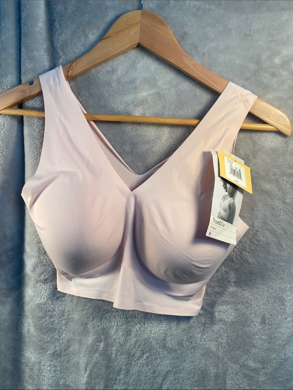 True & Co. Pale Pink Wireless V‑Neck Seamless Bralette